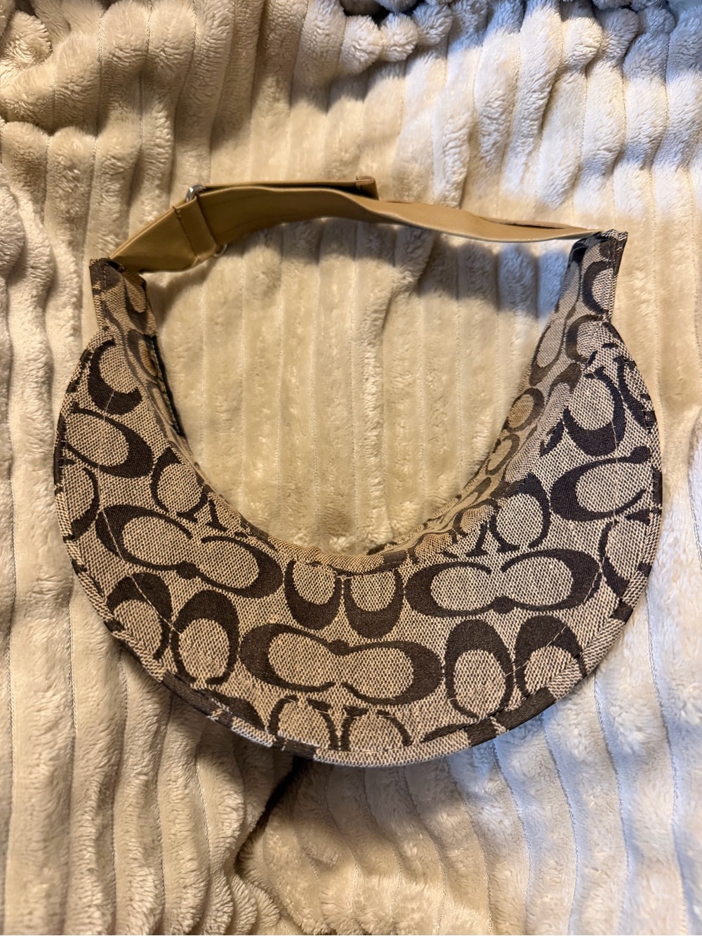 Designer Inspired Visor - Picture 2 of 2